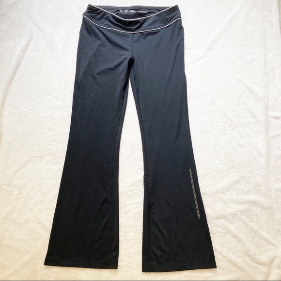 Hudson’s Bay black yoga Pants M for 2010 Olympics - Picture 1 of 8